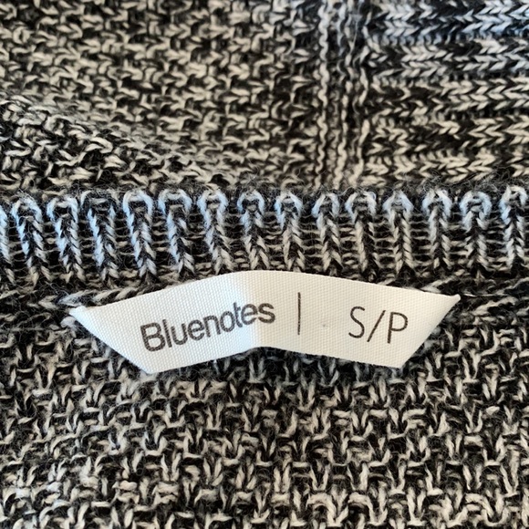 3 for $20 💜 BLUENOTES Knit Sweater - Picture 3 of 4